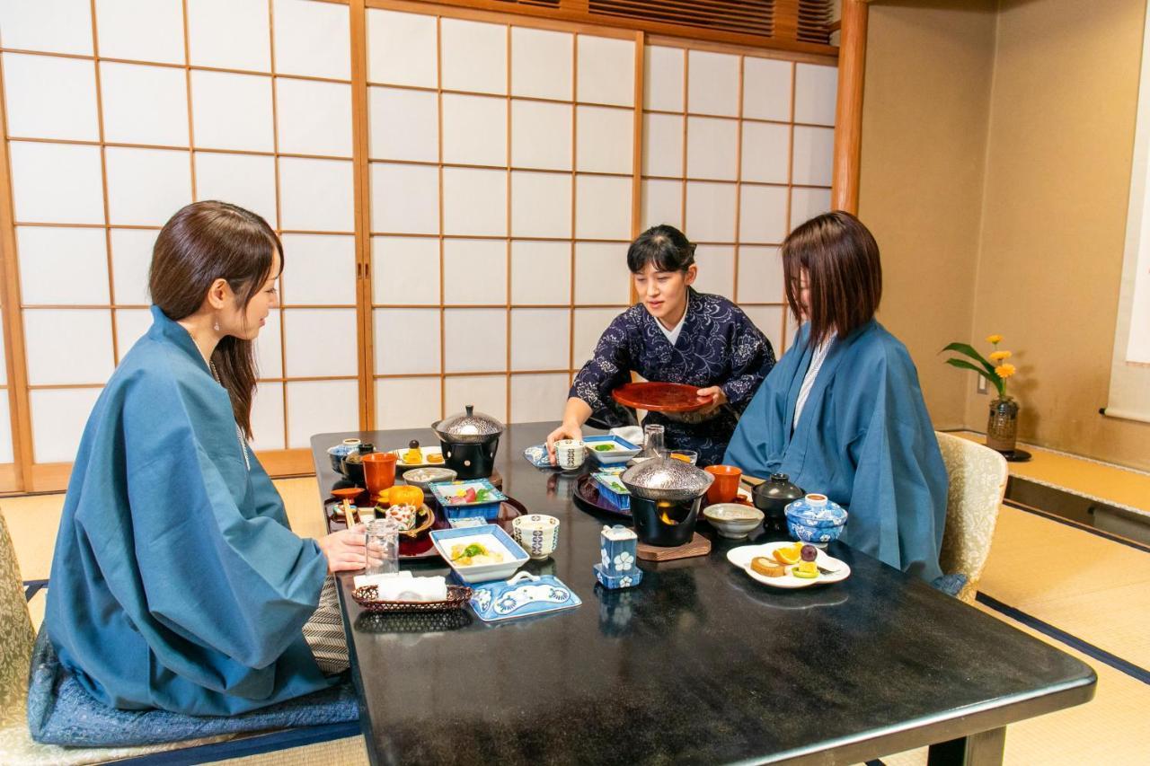 Atami Onsen Yamaki Ryokan Екстер'єр фото
